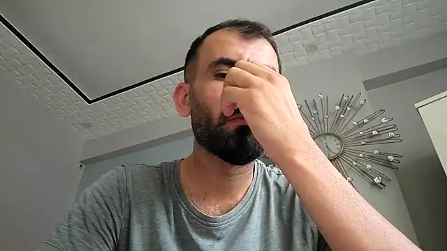 Snapshot of Apooabe chatting on 10/05/25, 03:21 Apooabe online show from 10/05/25, 03:21