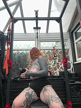 Snapshot of AlexandraWildd chatting on 04/14/26, 10:32 AlexandraWildd online show from 04/14/26, 10:32