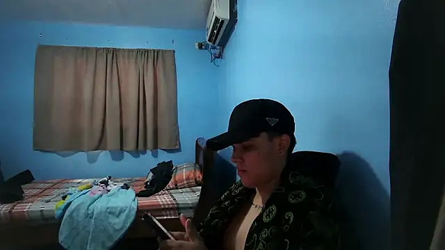 Jaket lovers online show from 11/24/25, 03:56