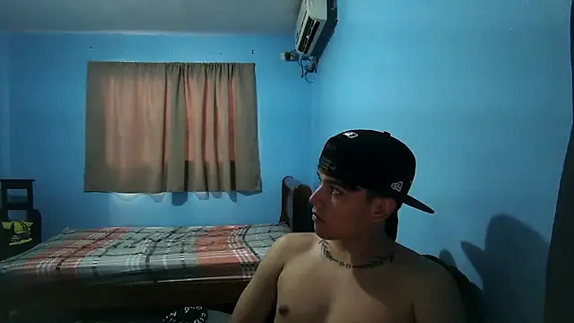 Jaket lovers online show from 11/30/25, 06:23