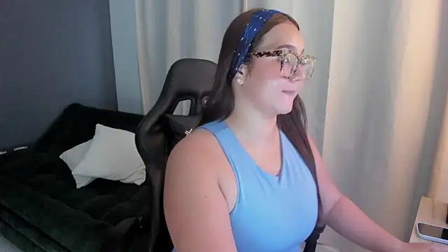 Kyleighc online show from 04/13/26, 11:10