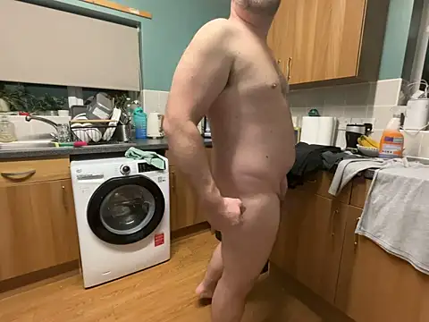 Dilfcam101 online show from 02/08/26, 08:45