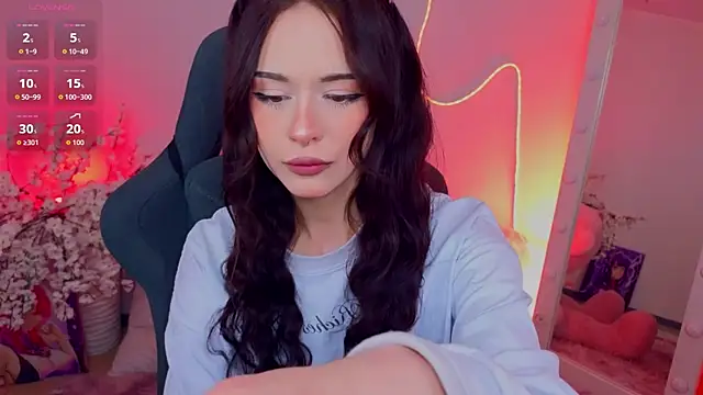 Adetta online show from 04/18/26, 03:10