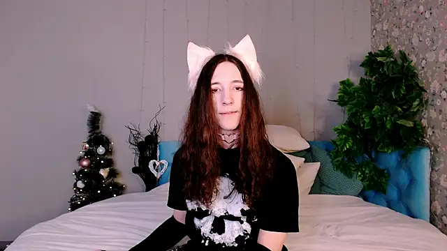 SilverMuse online show from 12/19/25, 10:06