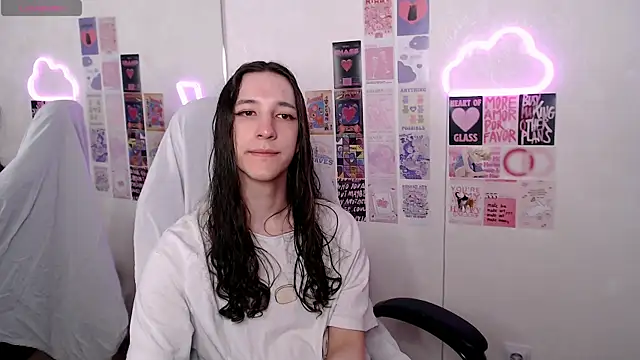 SilverMuse online show from 04/03/26, 05:55