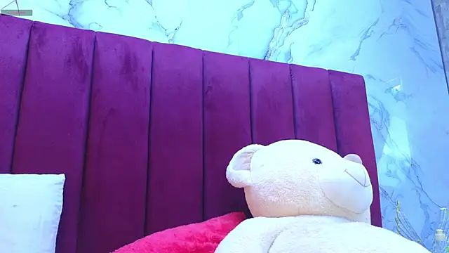 PrincePoppy online show from 10/27/25, 08:35