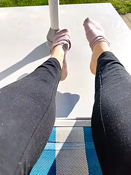 Teafeet online show from 03/19/26, 08:07