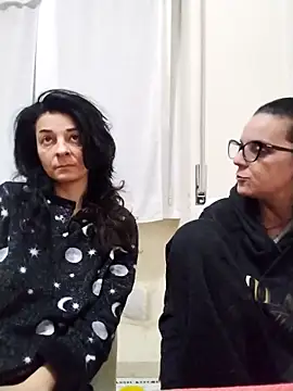 Snapshot of luciaegraziella chatting on 01/06/26, 07:17 luciaegraziella online show from 01/06/26, 07:17