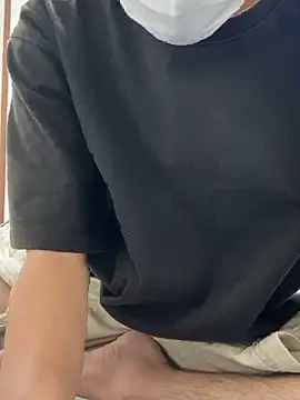 yuyusan07 online show from 09/29/25, 12:32