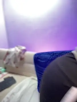 snow doll online show from 02/25/26, 05:33