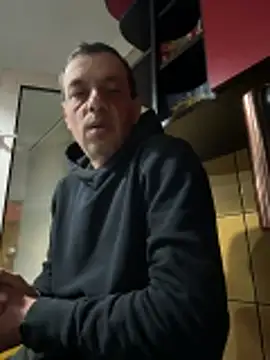 adiluci1 online show from 03/28/26, 03:06