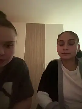 Snapshot of FemmeAffair chatting on 02/04/26, 11:31 FemmeAffair online show from 02/04/26, 11:31