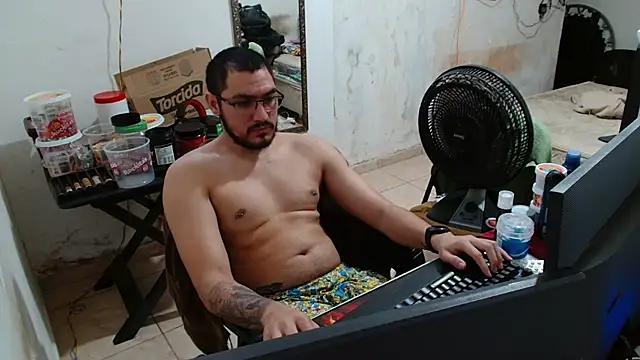 Leonino231 online show from 10/19/25, 07:14