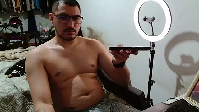 Leonino231 online show from 04/01/26, 09:54