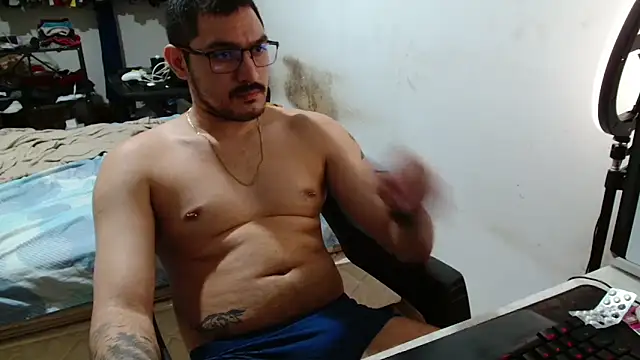 Leonino231 online show from 04/17/26, 09:40