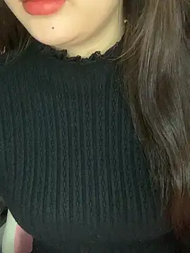 Linhtruong  online show from 11/28/25, 04:15