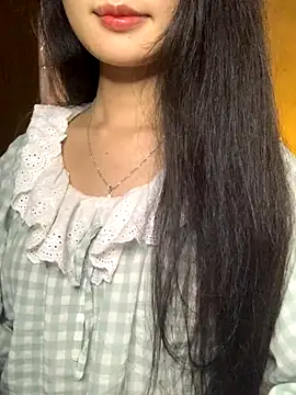 Nhinhi18 online show from 12/20/25, 03:41