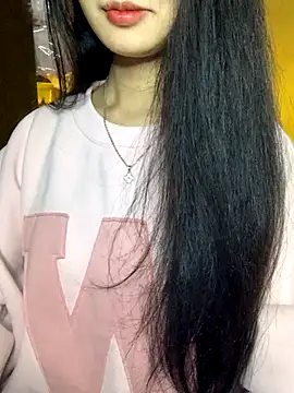 Nhinhi18 online show from 01/06/26, 03:16