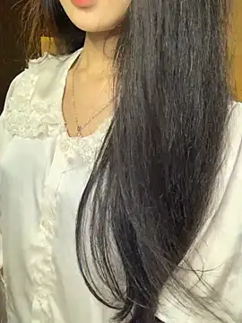 Nhinhi18 online show from 06/02/26, 03:03