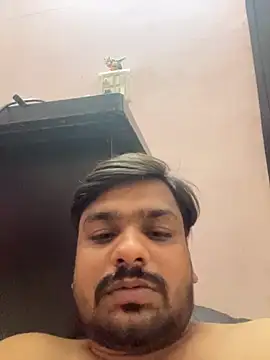 Snapshot of RajSharp321 chatting on 09/21/25, 08:32 RajSharp321 online show from 09/21/25, 08:32