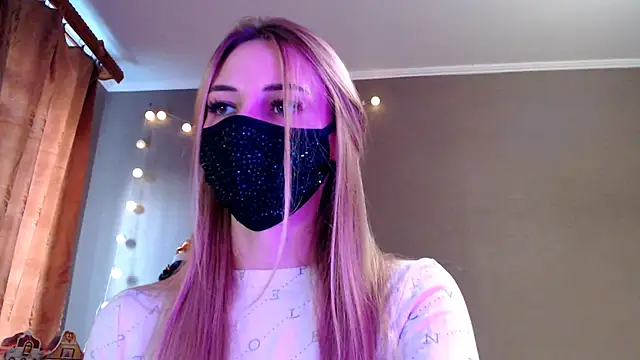 Iris lave online show from 01/11/26, 01:49