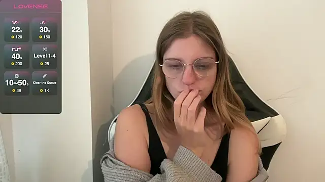 BustyKellyXXX online show from 09/17/25, 09:11