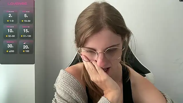 BustyKellyXXX online show from 09/25/25, 08:51