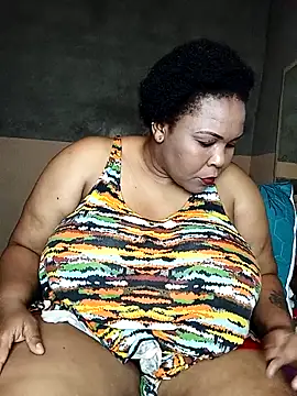 Snapshot of Moretl chatting on 11/29/25, 08:45 Moretl online show from 11/29/25, 08:45