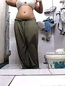 Snapshot of jaanu_sex_girl chatting on 11/28/25, 09:56 jaanu sex girl online show from 11/28/25, 09:56