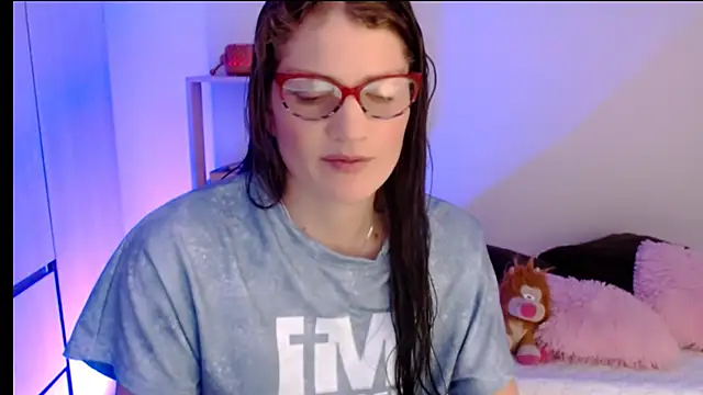 Snapshot of Camila-ventura chatting on 06/06/26, 12:54 Camila-ventura online show from 06/06/26, 12:54