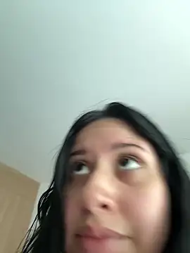 lucy grey25 online show from 04/05/26, 04:26