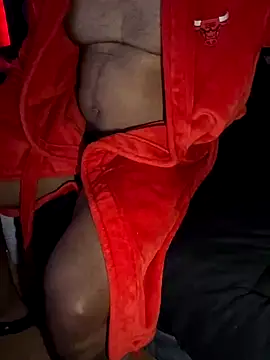 GQ9inchs online show from 09/30/25, 03:55