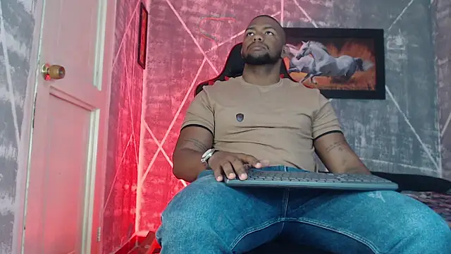 Snapshot of big_blackmen19 chatting on 10/20/25, 12:16 big blackmen19 online show from 10/20/25, 12:16