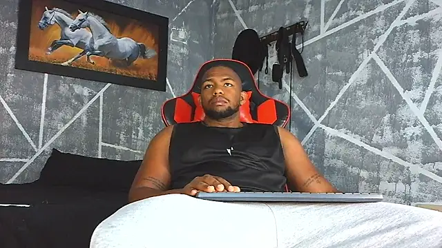 Snapshot of big_blackmen19 chatting on 05/13/26, 02:25 big blackmen19 online show from 05/13/26, 02:25