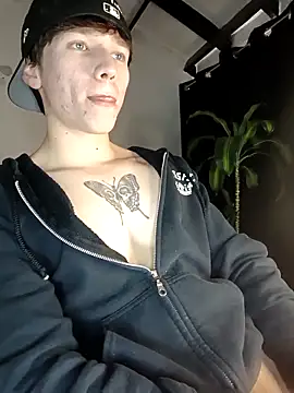 Logan sixxer online show from 11/23/25, 09:14