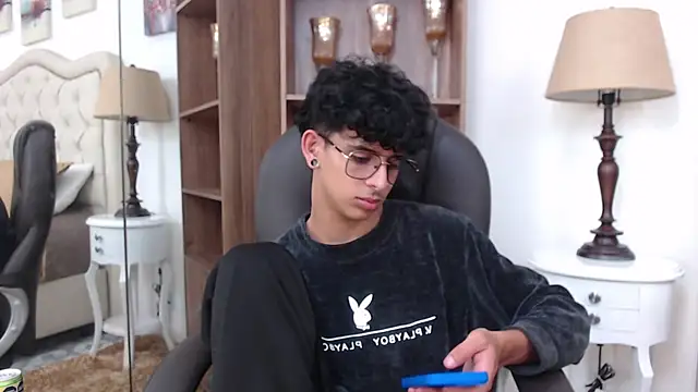 Ibratxandy online show from 03/24/26, 07:30