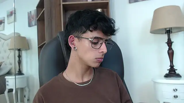 Ibratxandy online show from 04/13/26, 06:57