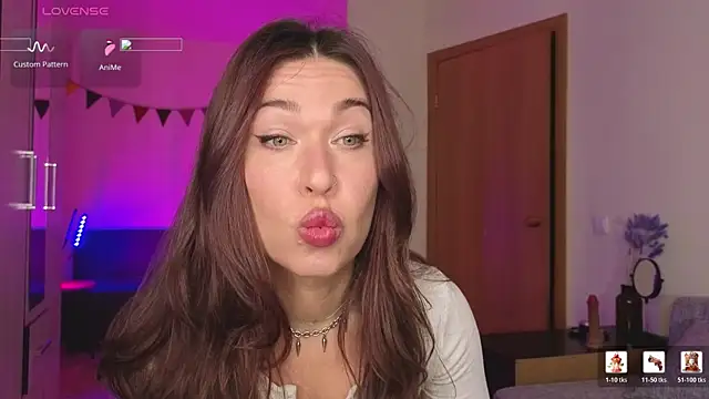 ReginaFoXXXy online show from 05/27/26, 11:51