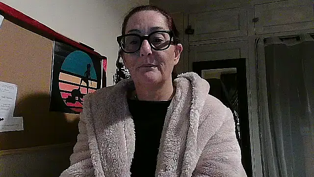 Mistress-Ivy51 online show from 11/12/25, 06:03