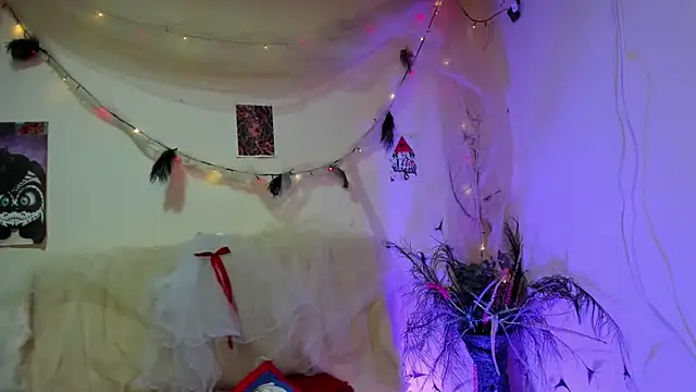  viollette  online show from 12/18/25, 12:49