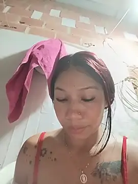 Snapshot of Rous-squir chatting on 06/14/26, 01:03 Rous-squir online show from 06/14/26, 01:03