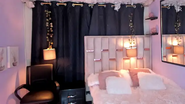 Snapshot of Hanzking01 chatting on 11/28/25, 03:09 Hanzking01 online show from 11/28/25, 03:09