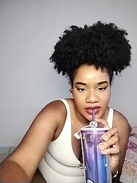 Snapshot of Maaaar_ chatting on 09/11/25, 09:37 Maaaar online show from 09/11/25, 09:37