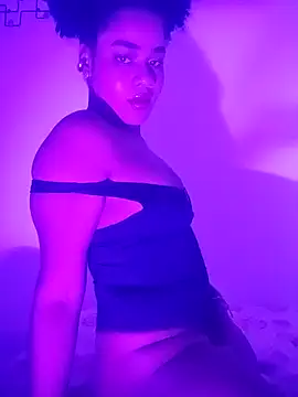 Snapshot of Maaaar_ chatting on 09/15/25, 09:15 Maaaar online show from 09/15/25, 09:15