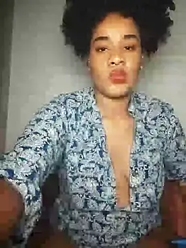 Snapshot of Maaaar_ chatting on 11/22/25, 01:15 Maaaar online show from 11/22/25, 01:15