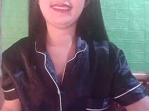 Snapshot of lucky_rona chatting on 09/19/25, 03:13 lucky rona online show from 09/19/25, 03:13