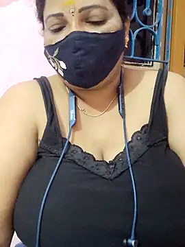 lathikaqueentamil online show from 09/10/25, 05:35