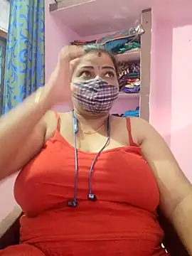 lathikaqueentamil online show from 10/05/25, 04:55