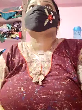 lathikaqueentamil online show from 10/08/25, 06:16