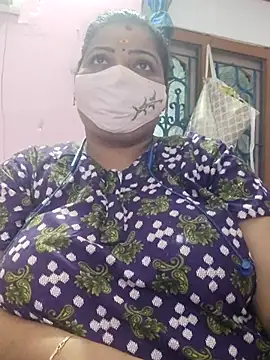 lathikaqueentamil online show from 11/18/25, 08:08